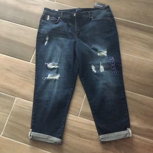 Bandolino Karyn slim boyfriend capris